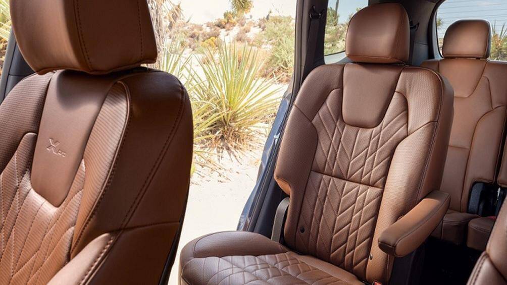 Tại thị trường Mỹ, giá xe Kia Telluride 2024 có tổng cộng 14 phiên bản, giá khởi điểm từ 35.990 USD. Bn cao cấp nhất của xe có giá 53.185 USD.