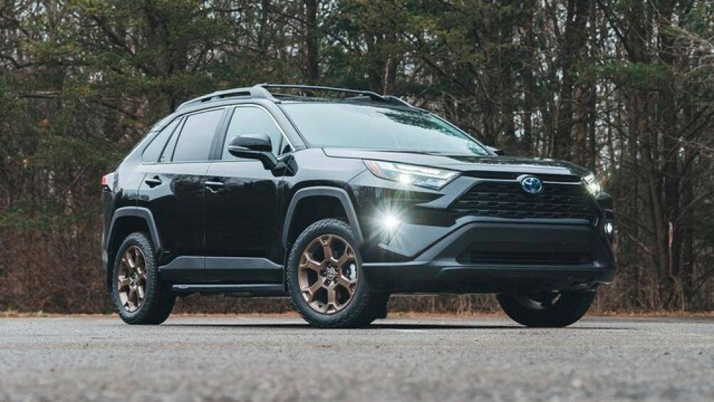 5. Toyota RAV4: 187.017 xe