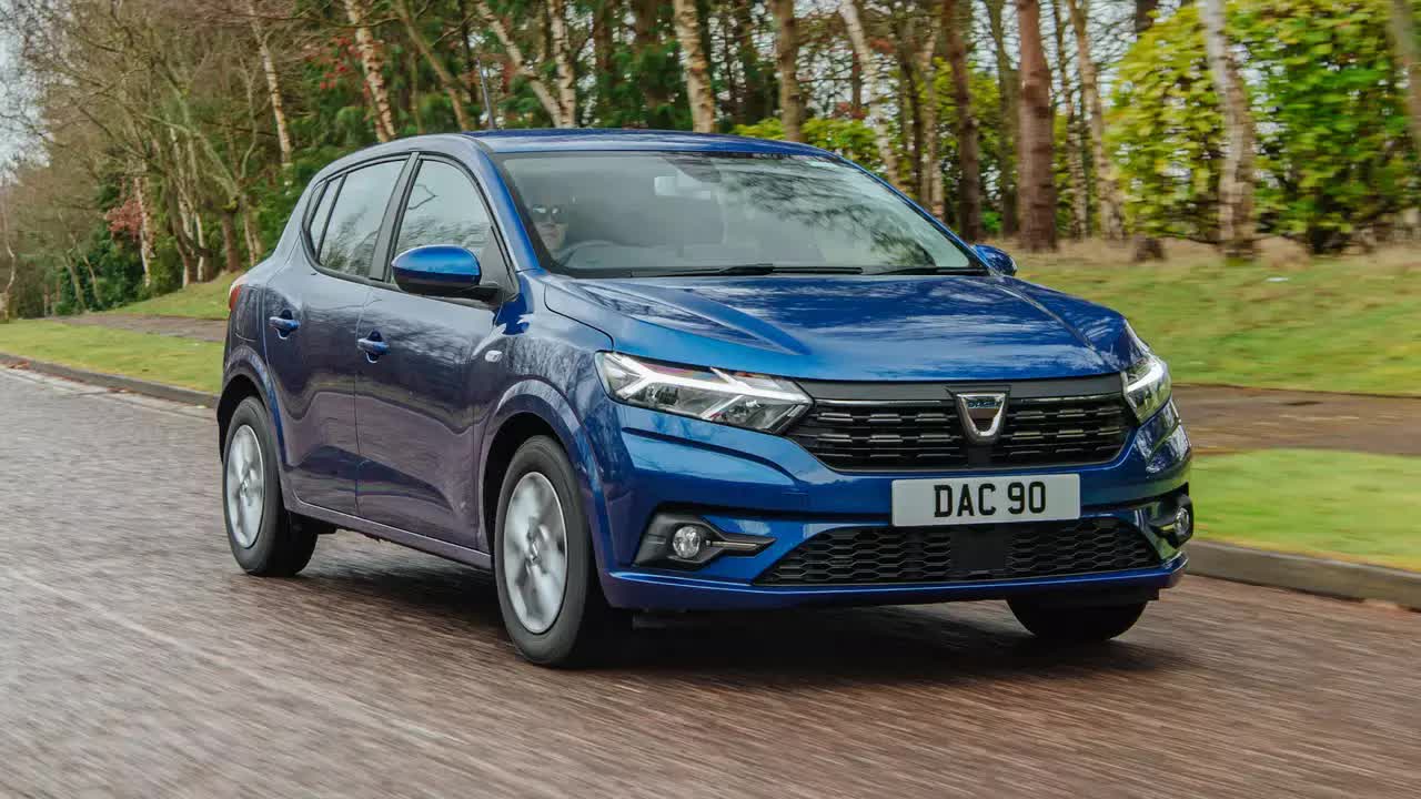 2. Dacia Sandero (Doanh số: 118.883)