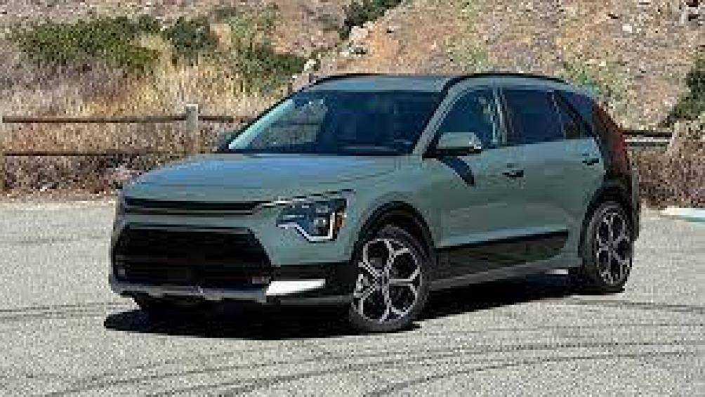 10. Kia Niro 2023 (giá khởi điểm: 26.590 USD).