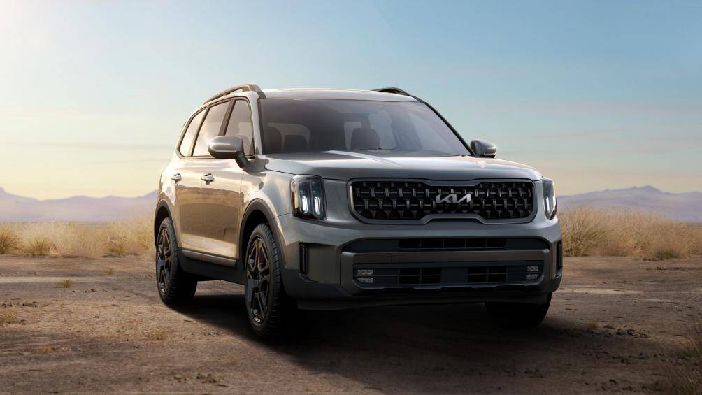 6. Kia Telluride 2023 (giá khởi điểm: 35.990 USD).