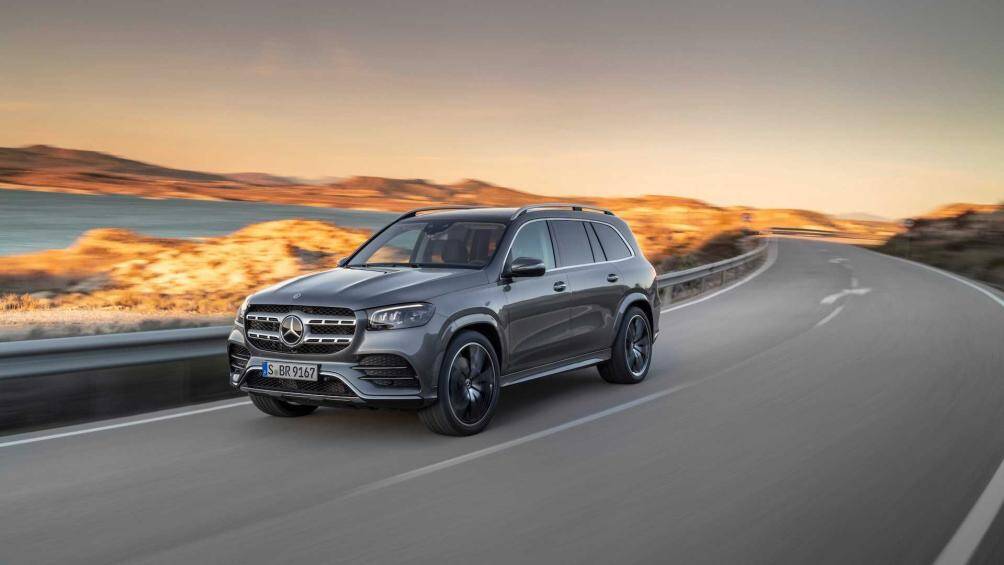 1. Mercedes-Benz GLS-Class (tỷ lệ khấu hao sau 5 năm: 62%).