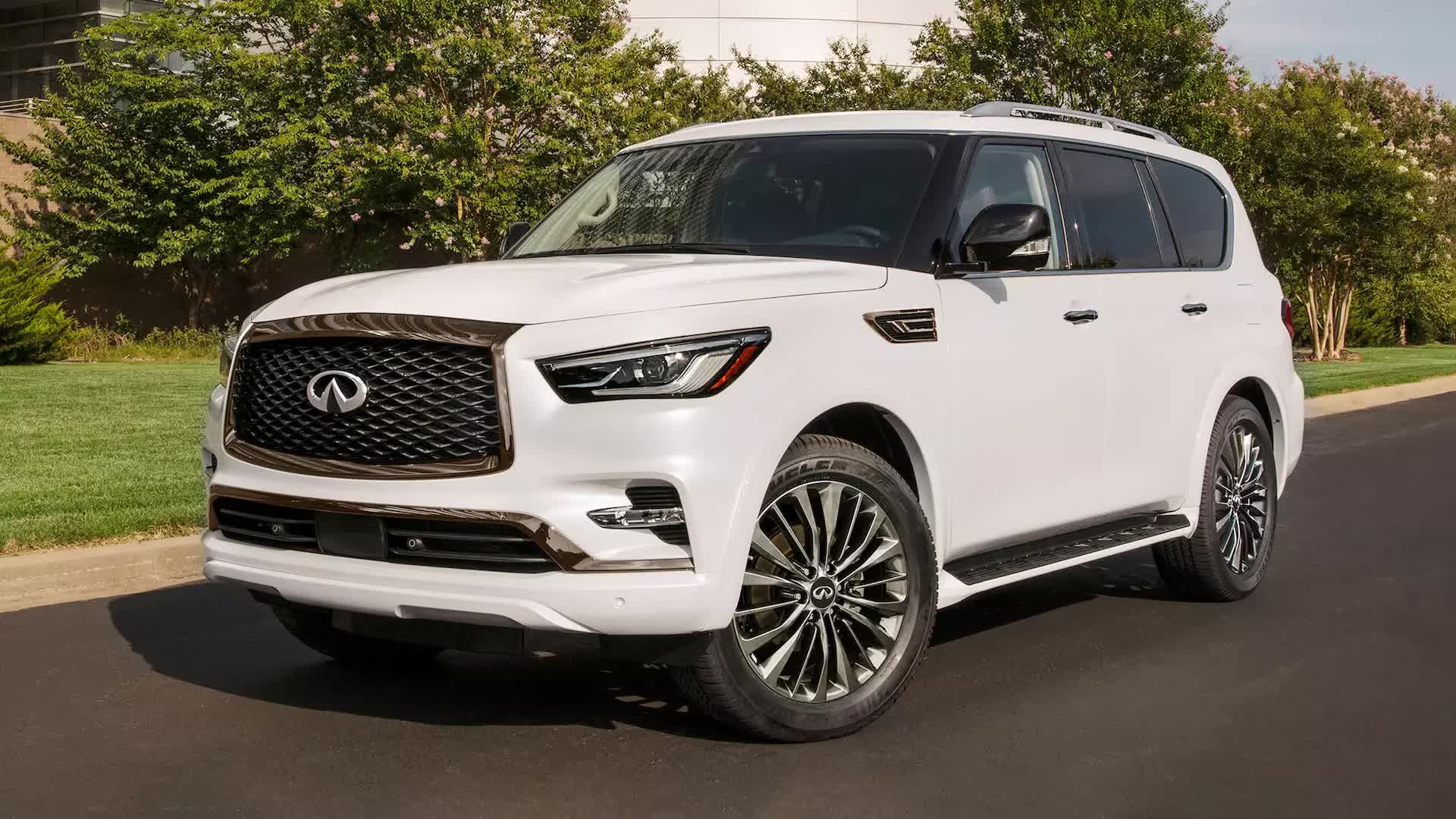 5. Infiniti QX80 (tỷ lệ khấu hao sau 5 năm: 53%).