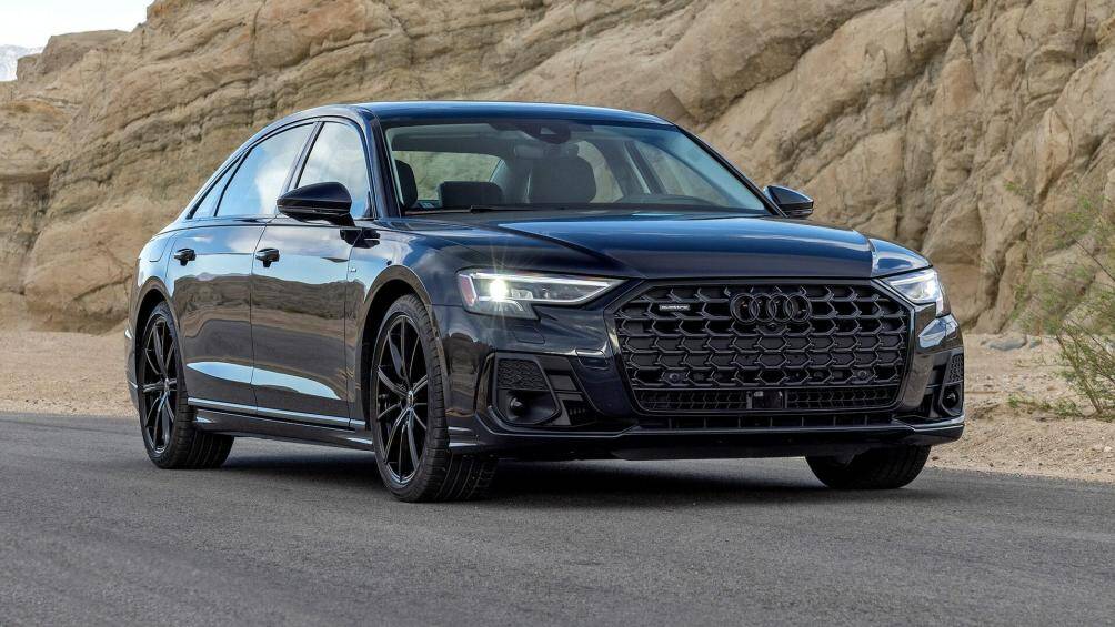 6. Audi A8 (tỷ lệ khấu hao sau 5 năm: 52%).