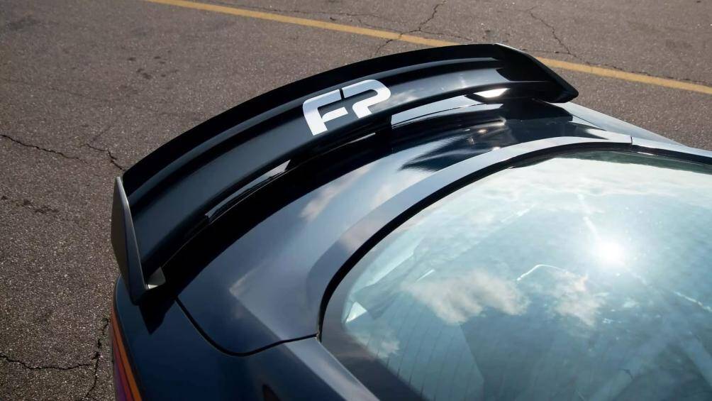 Khối động cơ V8 dung tích 5.0L nạp khí tự nhiên mạnh nhất lịch sử Mustang, được tinh chỉnh để sản sinh công suất 500 mã lực.