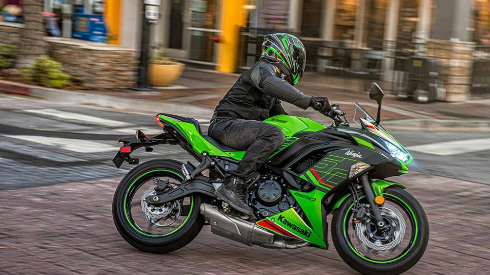 7. Kawasaki Ninja 650.