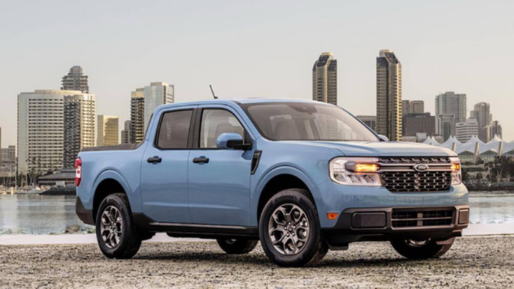 10. Ford Maverick 2023 (giá khởi điểm: 22.595 USD).