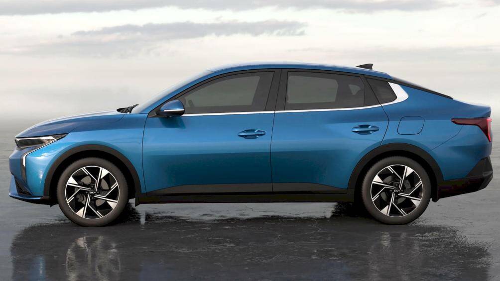 Phiên bản GT-Line cũng được công bố sớm với một số điểm nhấn riêng như hốc gió lớn hơn, ống xả kép hay bộ mâm kích thước 17 inch.