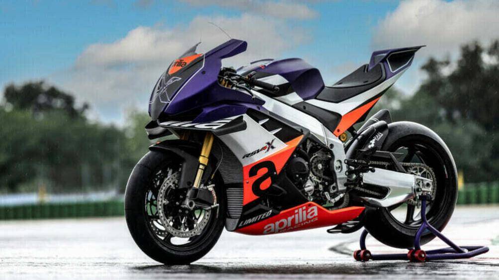 3. Aprilia RSV4 XTrenta 2023 (công suất tối đa: 230 mã lực).