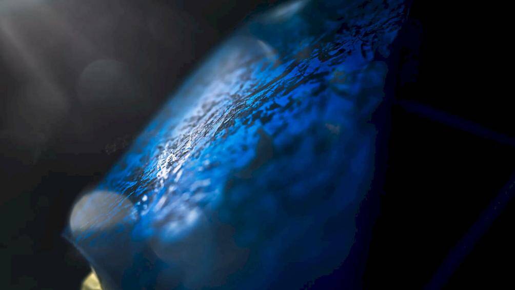 Màu sơn của Huracan Sterrato Opera Unica lấy cảm hứng từ “màu xanh rực rỡ của biển và bầu trời Sardinia”, hòn đảo lớn thứ hai ở Địa Trung Hải.