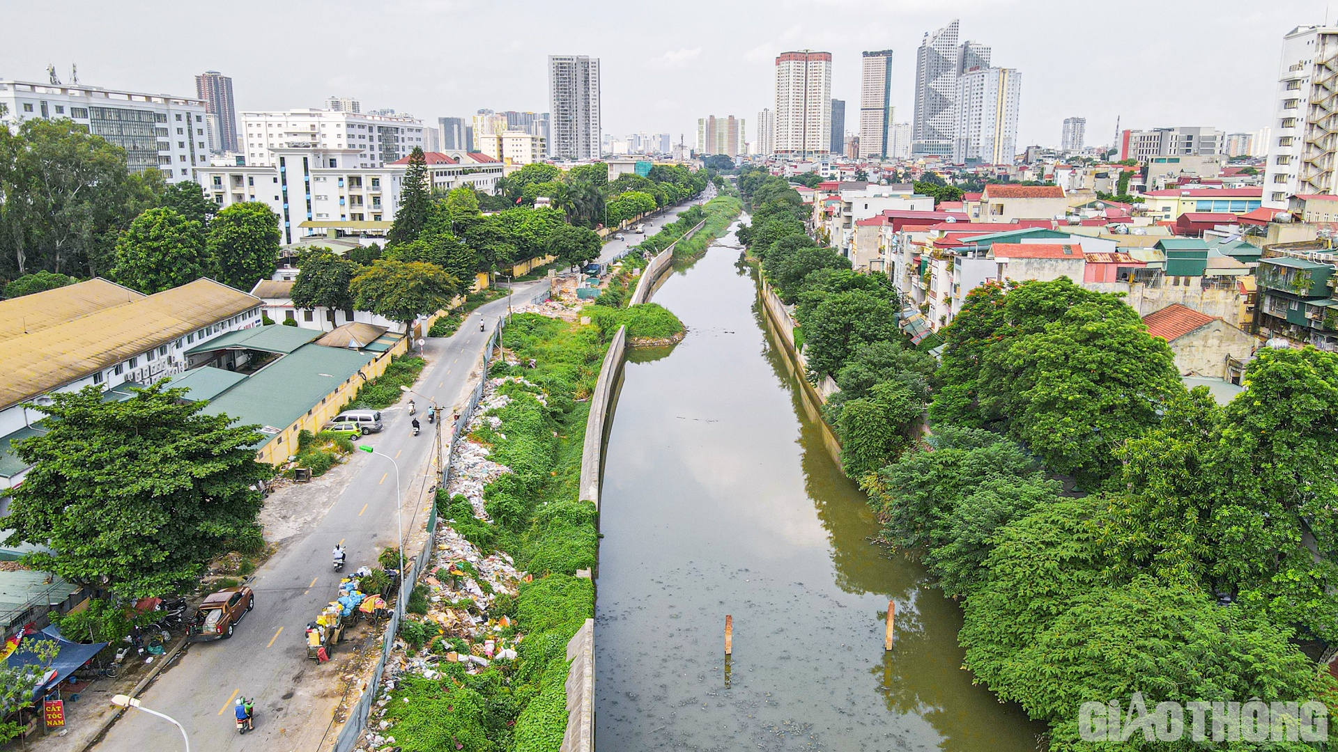 Hạng mục đường giao thông hai bên bờ kênh La Khê cũng chưa được triển khai.