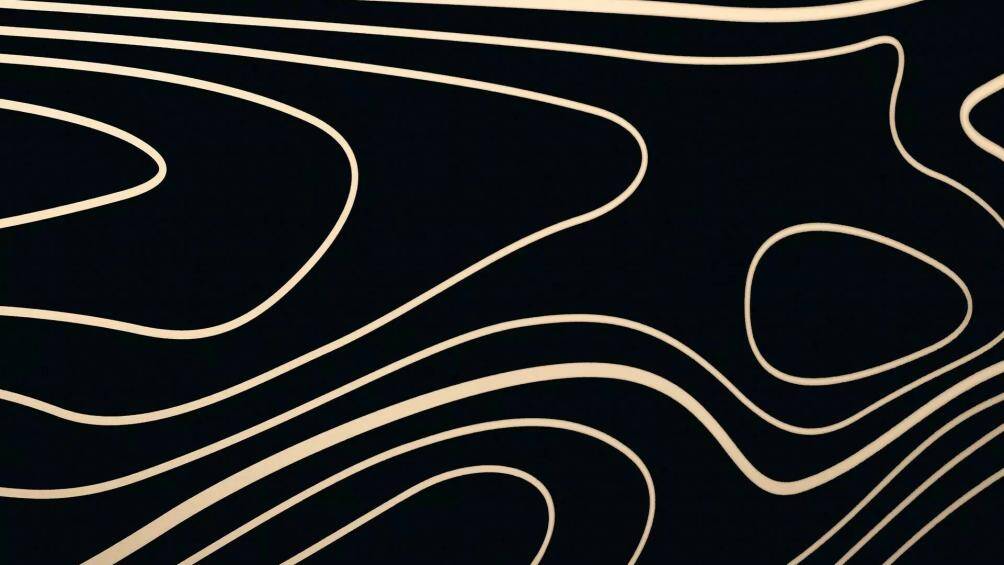 Sẽ có 220 chiếc Defender Trophy có sẵn tại Hoa Kỳ và giá khởi điểm là 103.000 USD, thêm 10 chiếc xe cũng sẽ được cung cấp tại Canada.