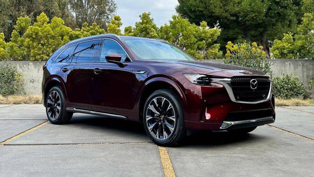 6. Mazda CX-90 2024 (39.195 USD).