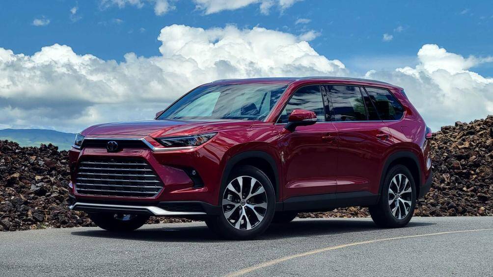 9. Toyota Grand Highlander 2024 (43.070 USD).