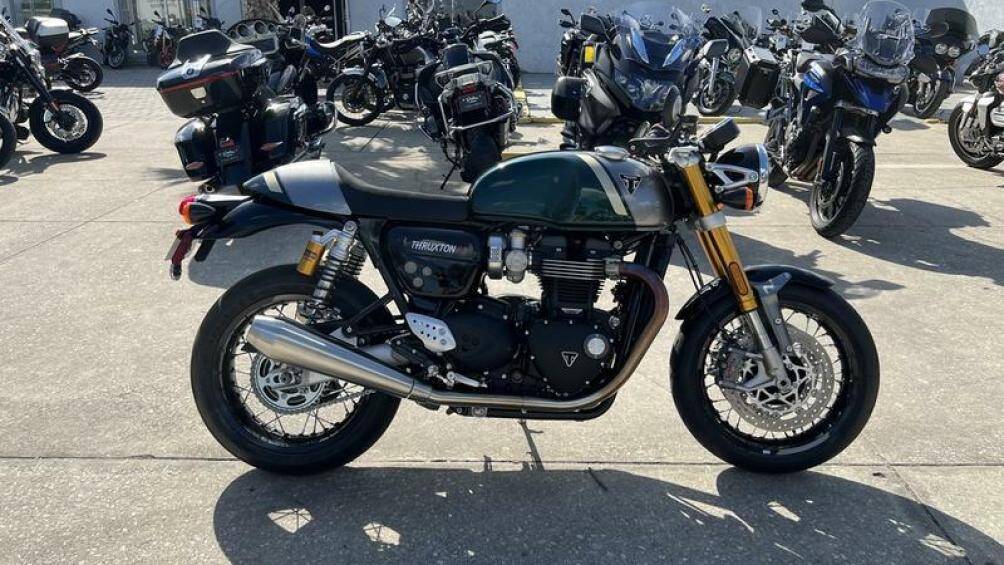 7. Triumph Thruxton RS 2023 (giá: 16.645 USD).