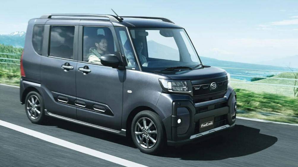 4. Daihatsu Tanto (doanh số: 90.340 chiếc, tăng 78,3%).