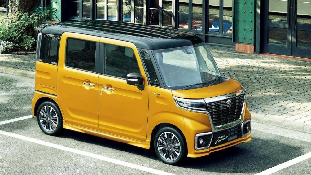 6. Suzuki Spacia (doanh số: 69.879 chiếc, tăng 24,4% ).