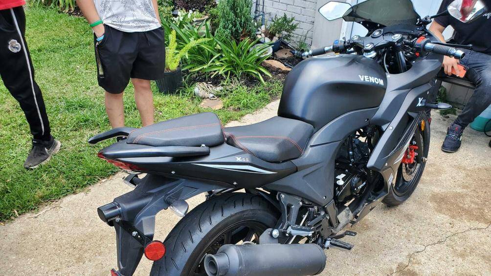 Điểm nhấn của xe là hộp số biến thiên vô cấp (CVT) thay vì sử dụng hộp số sàn như xe phổ thông.
