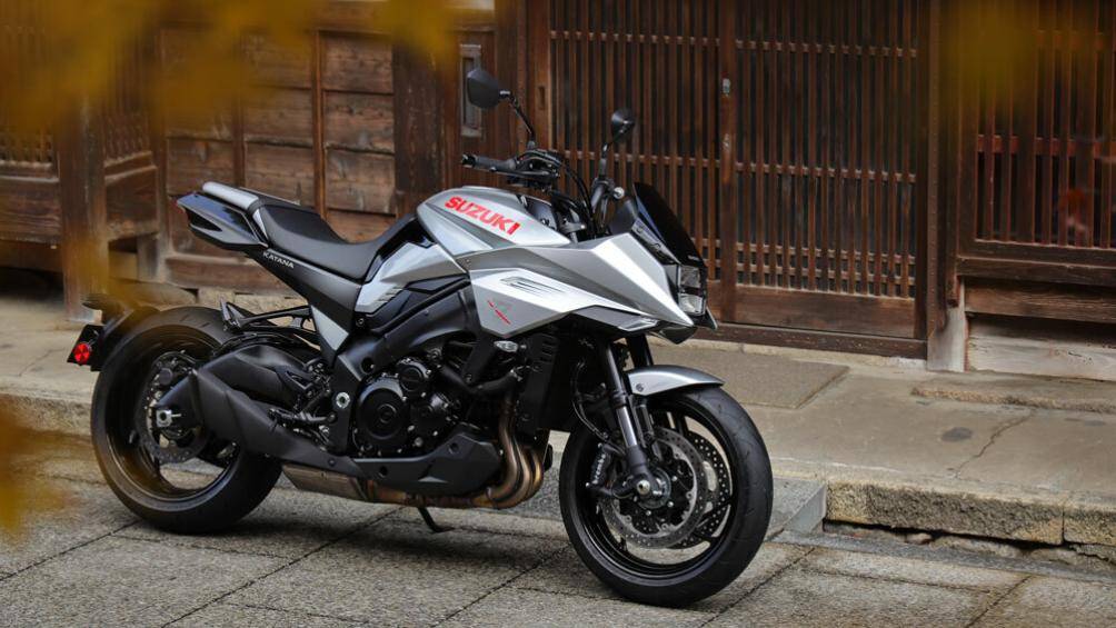 7. Suzuki Katana 2023 (giá: 17.799 USD).