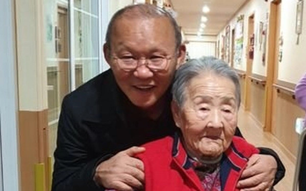 Mẹ HLV Park Hang-seo qua đời ở tuổi 102- Ảnh 1.