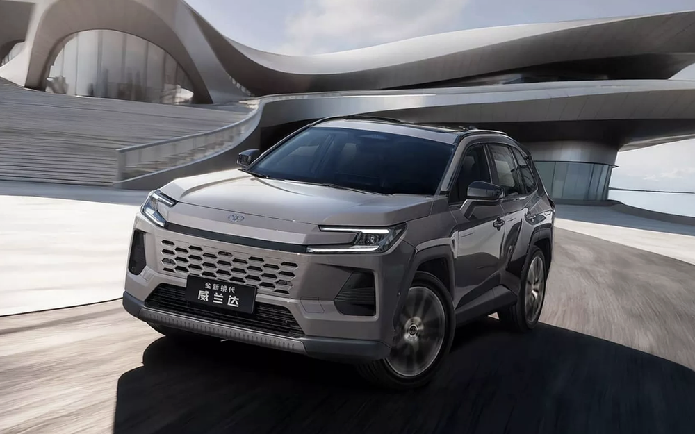 Toyota RAV4 cho thị trường Trung Quốc có màn hình lớn hơn