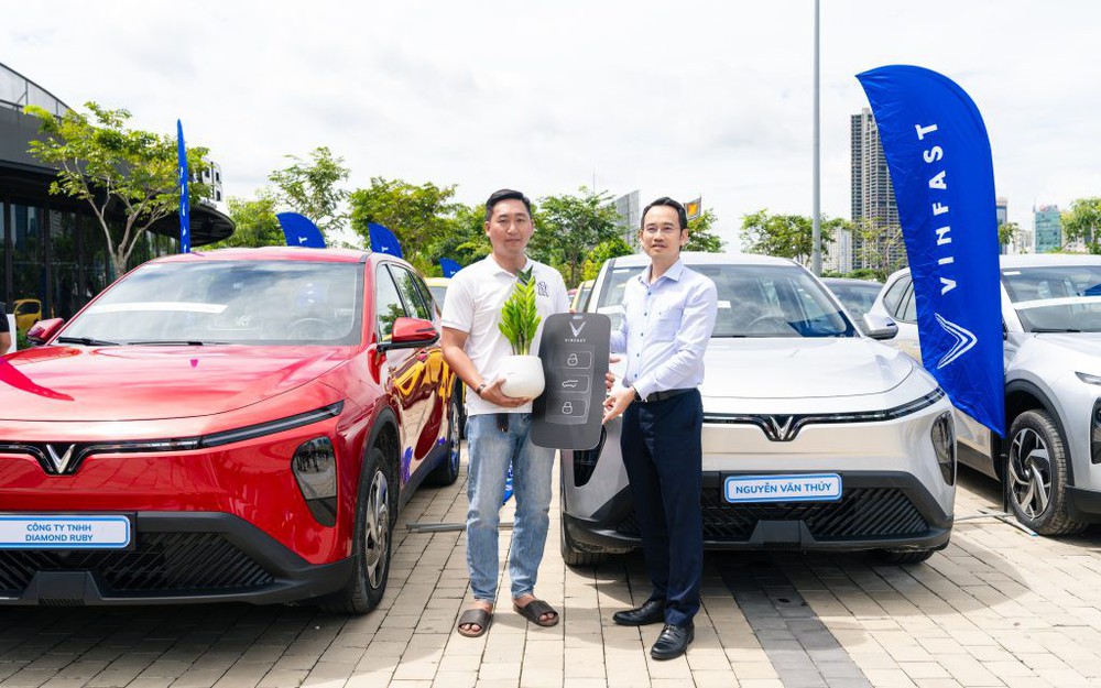 Thị trường ô tô Việt Nam chạm ngưỡng 550 nghìn xe