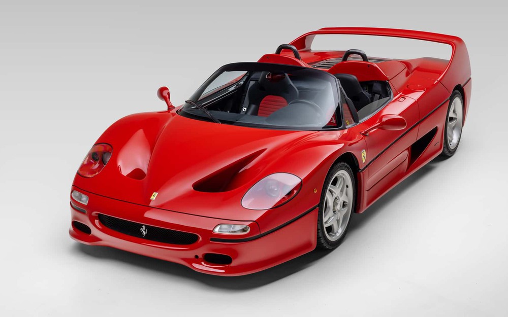 Ferrari F50 chạy gần 30 năm vẫn có giá hơn 20 triệu USD