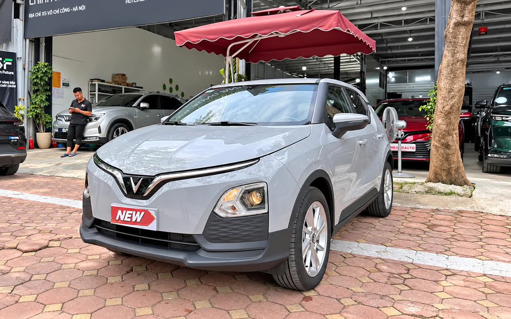 Mua ô tô điện cũ đừng chỉ nhìn giá bán