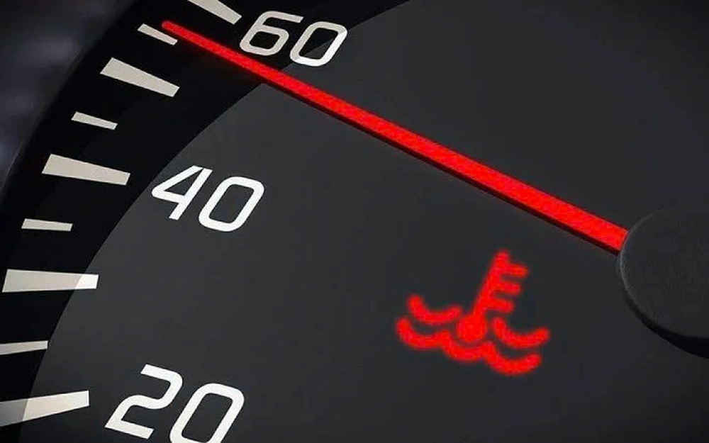 Sự cố ô tô thường gặp ngày Tết và cách xử lý