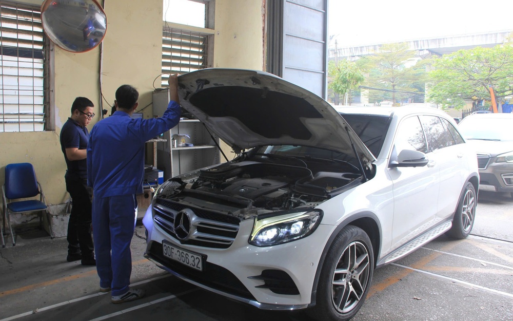 Đạp hết ga khi đăng kiểm xe dầu: Có làm “đột quỵ” động cơ?