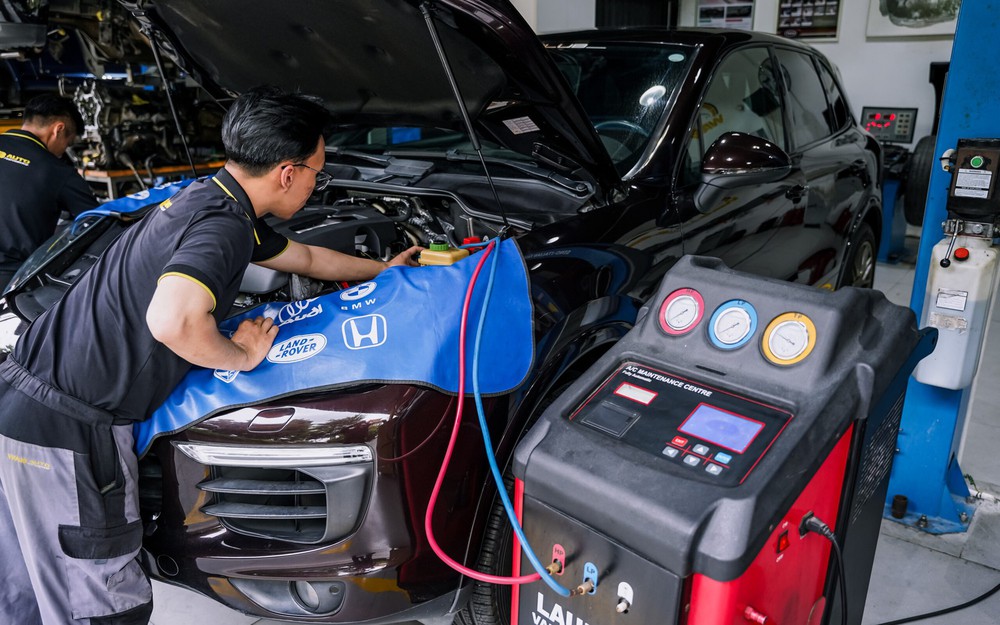 Điều hòa ô tô: Đừng để mất lạnh mới lo sửa chữa