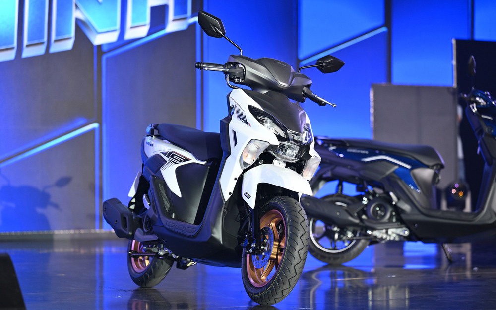 Yamaha Gear 125 Hybrid bản Cao cấp và Tiêu chuẩn có gì khác biệt?