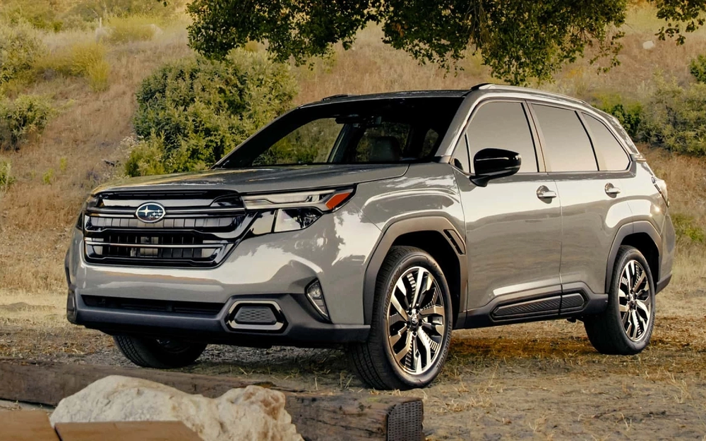 Hàng loạt mẫu xe giảm giá, tăng ưu đãi