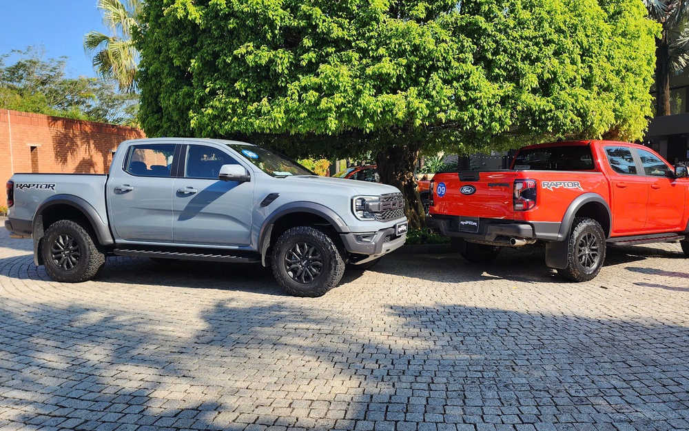 Ford Ranger và Everest lộ hình ảnh trước ngày ra mắt