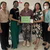 Thầy cô, phụ huynh góp tiền hỗ trợ học sinh bị tai nạn giao thông, gia cảnh khó khăn