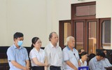 Nhận "lại quả" từ Việt Á, vì sao 4 bị cáo ở CDC Tiền Giang được miễn hình phạt?