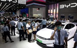 Trung Quốc công bố gói trợ cấp kích cầu thị trường ô tô