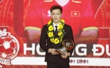 Hoàng Đức lần thứ 3 giành Quả bóng Vàng Việt Nam