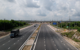 Thi công chặng cuối đường 5,2km kết nối hai tuyến cao tốc và cảng Phước An