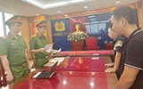 Thanh Hóa: Bắt 2 đối tượng khai thác khoáng sản trái phép