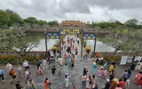 Đại nội Huế đón hàng nghìn du khách tham quan miễn phí ngày đầu năm