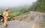 Nhiều giải pháp đảm bảo ATGT trên QL24 khi xảy ra sạt lở