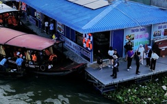 Hai lần cam kết, điểm link vao w88 bong88 không phép ở chợ nổi Cái Răng vẫn bất chấp lệnh đình chỉ
