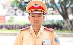 CSGT có duyên bắt tài xế “găm” w88 com vn