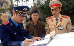 Hải Dương:Xử lý xe dừng, đỗ và cơi thùng trái w88 link vao w88 moi nhat trên quốc lộ