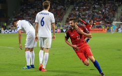 Tam Sư hạ "con mồi" Slovakia ở những giây cuối cùng