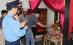 Thăm gia đình nạn nhân vụ TNGT khiến 3 người chết ở Nghệ An