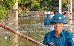 Vỡ đê ở Chương Mỹ: Nước tiếp tục dâng cao 1m ở Tân Tiến