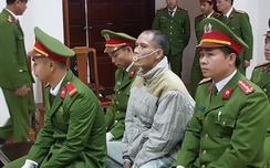 Thảm án Quảng Ninh: Hung thủ cười khi trả lời Hội đồng xét xử