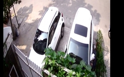 Video: Ngỡ ngàng trộm "vặt gương" w88 apk Lexus trong 8 giây